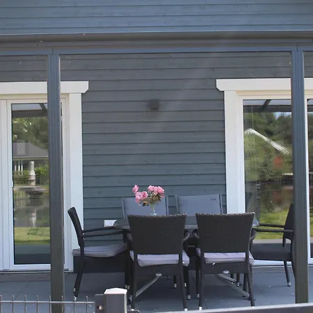 Seehuis, Sauna, Angeln, Familienfreundlich Ferienhaus *